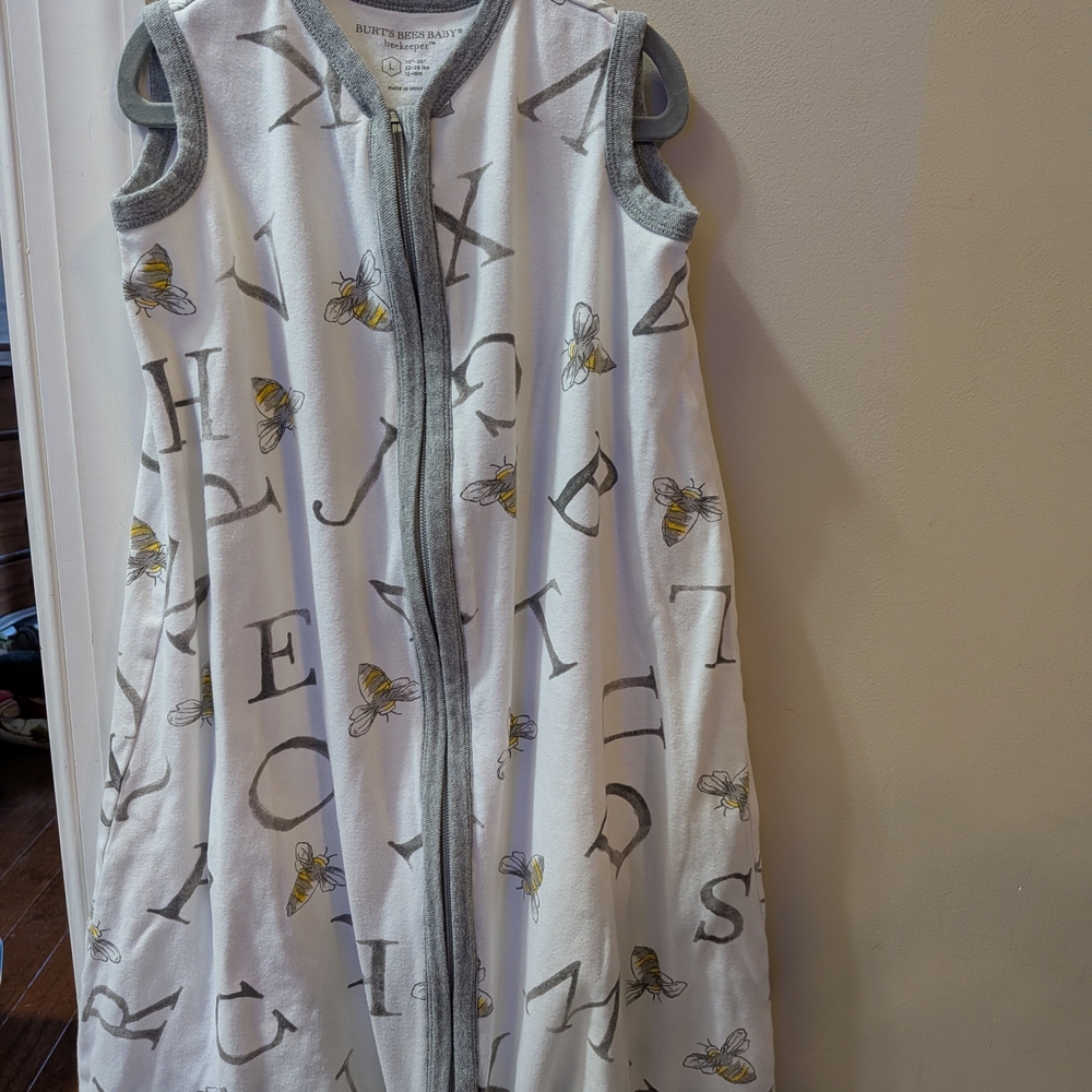 Burt's Bees Baby Bee Print Zippered Sleep Sack - White & Gray with Yellow Bee